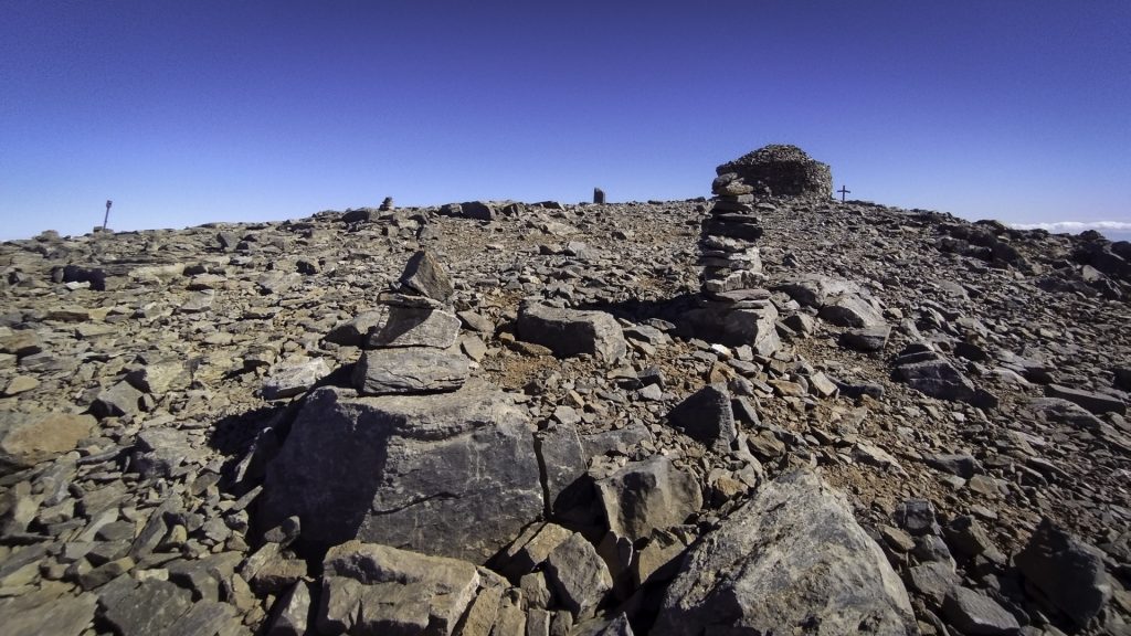 Panoramic view from Psiloritis summit (2,456m) overlooking the Aegean and Libyan Seas in 2026.
